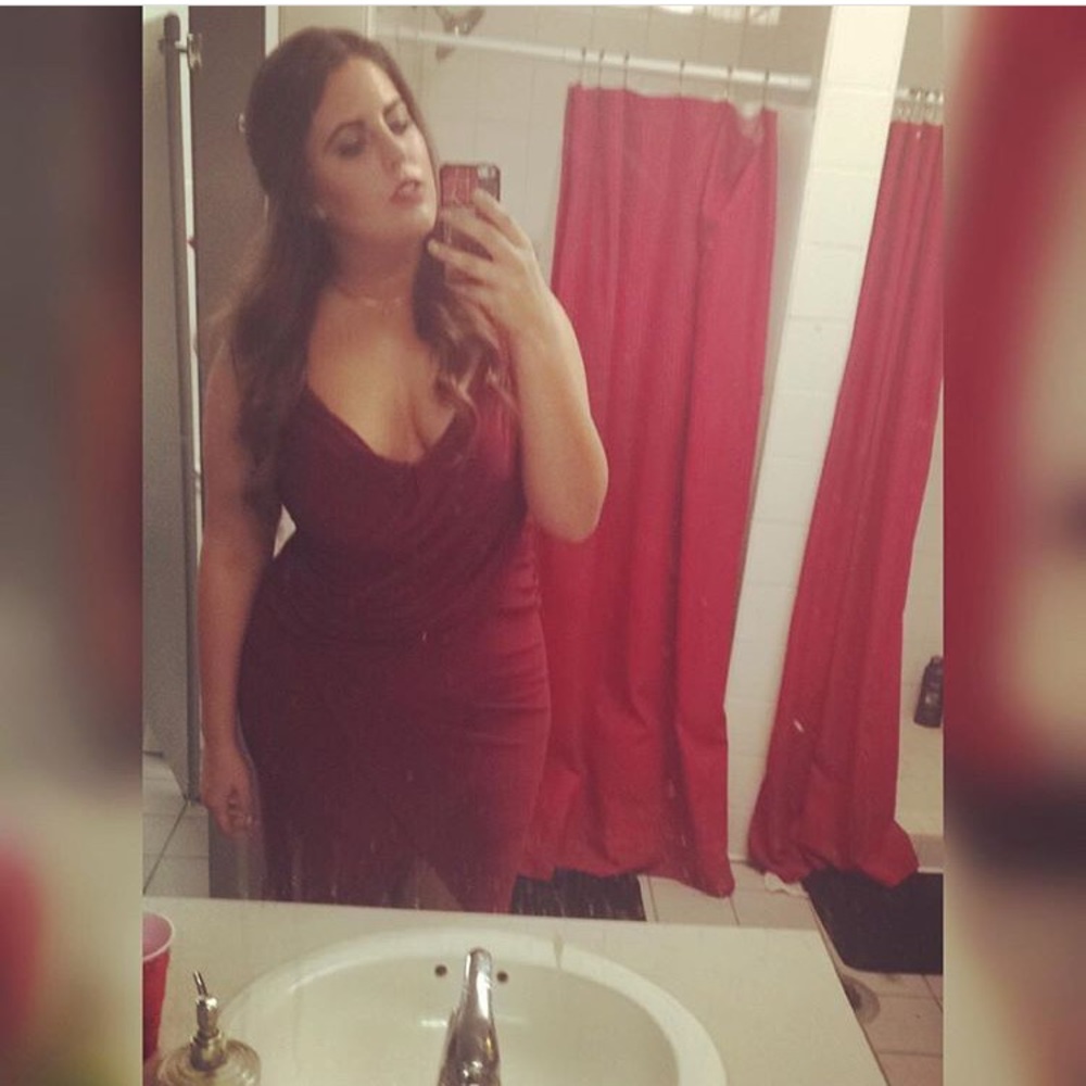 Burgundy sexy dress